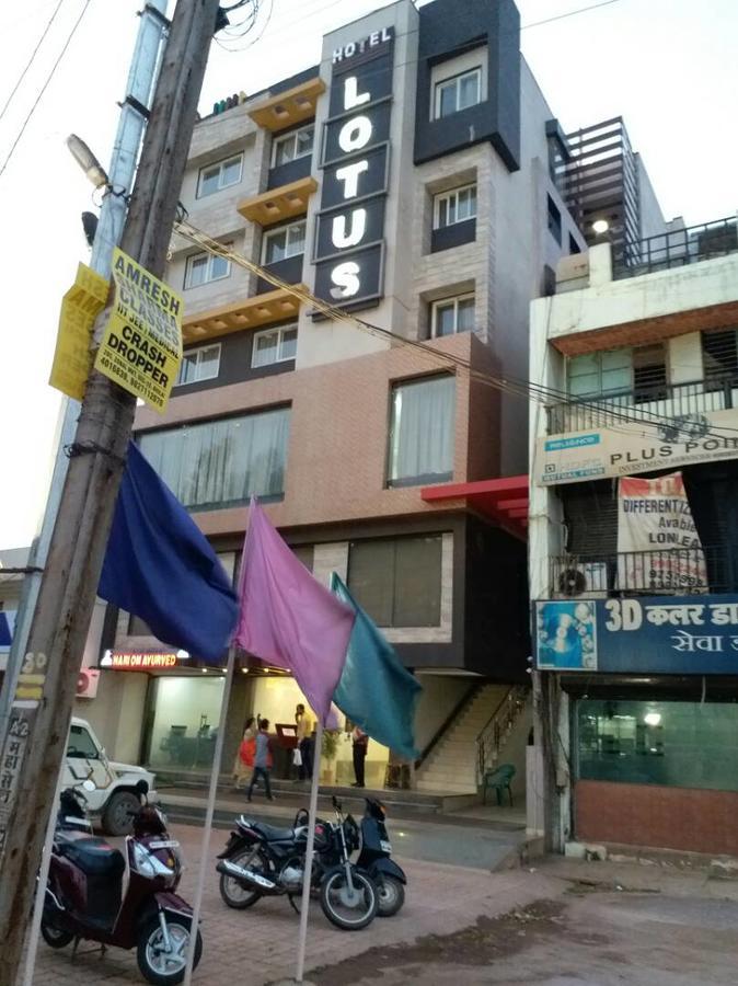 Hotel Lotus Bhilai Exteriör bild